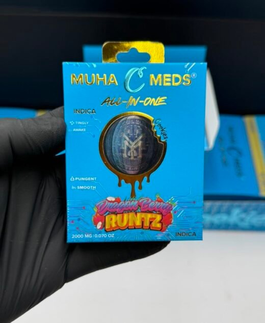 Cookies Muha Meds Vapes Dragon Berry Runtz 2G disposable front packaging