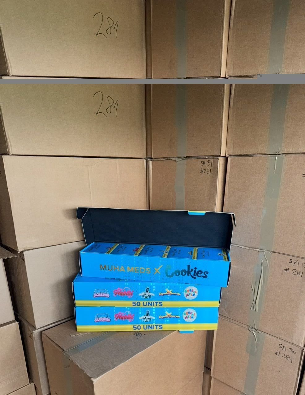 Cookies Muha Meds Vapes warehouse bulk shipping boxes 50 units